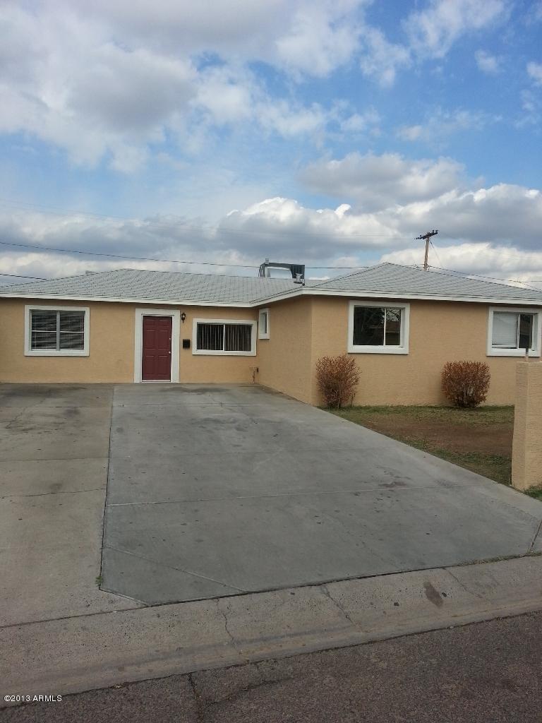 5824 W Roma Ave., Phoenix, AZ 85031