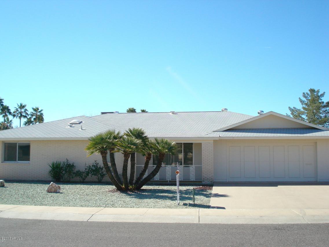 10133 W Sombrero Cir., Sun City, AZ 85373
