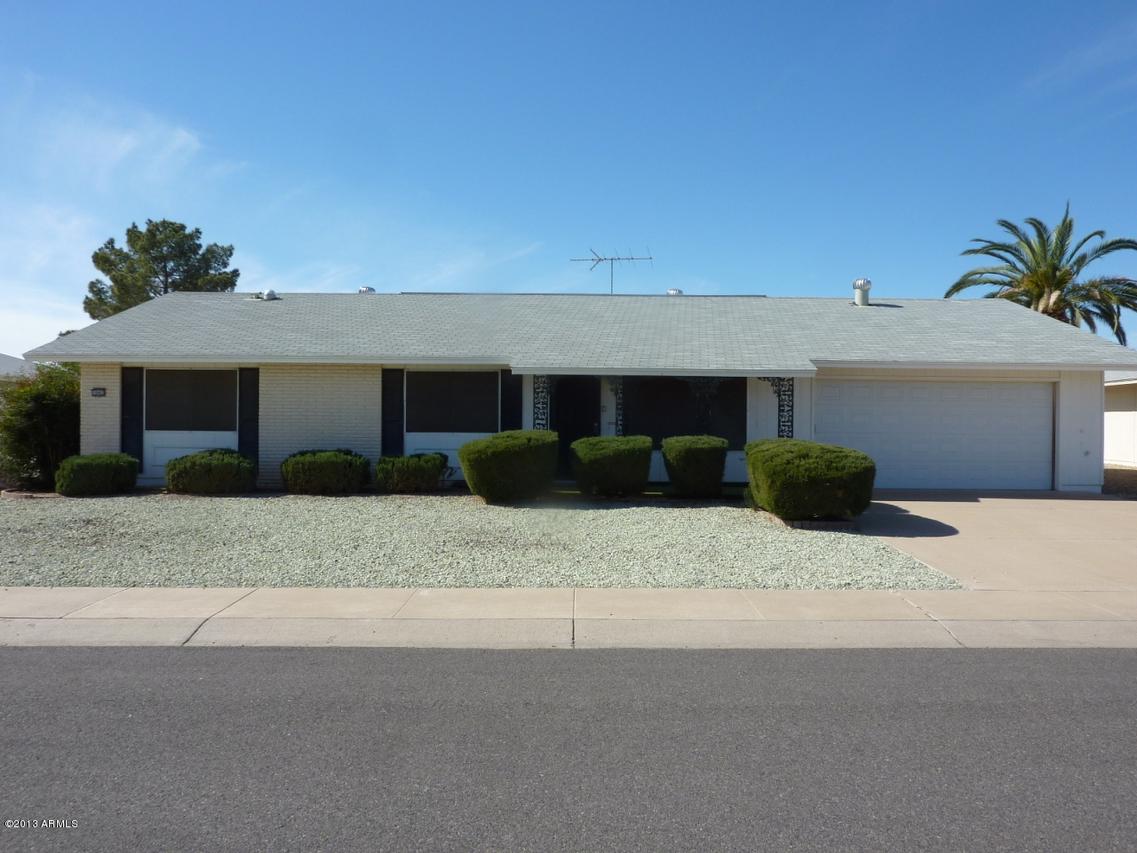 10403 W Sombrero Cir., Sun City, AZ 85373