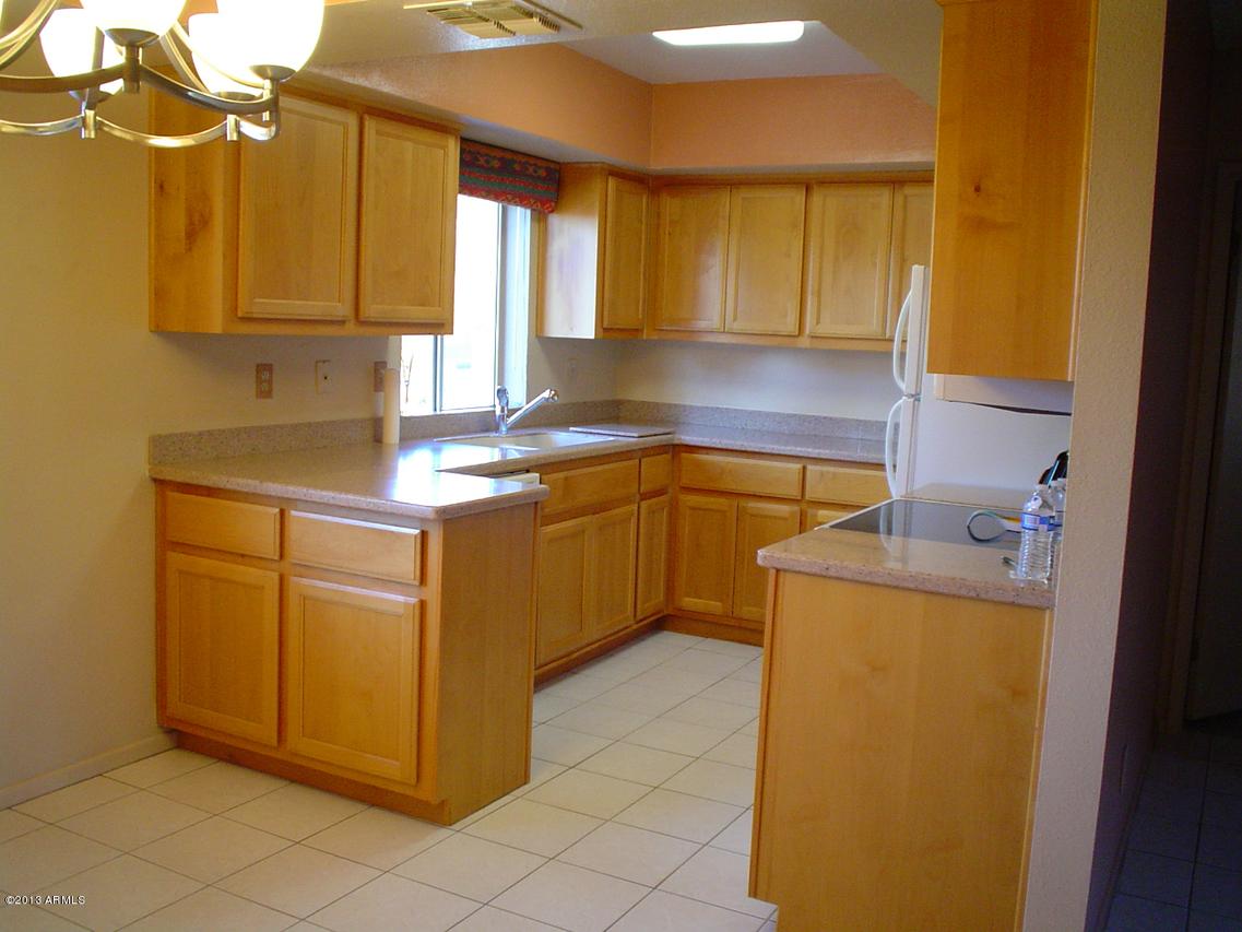 4444 E Paradise Village Pkwy. #215, Phoenix, AZ 85032