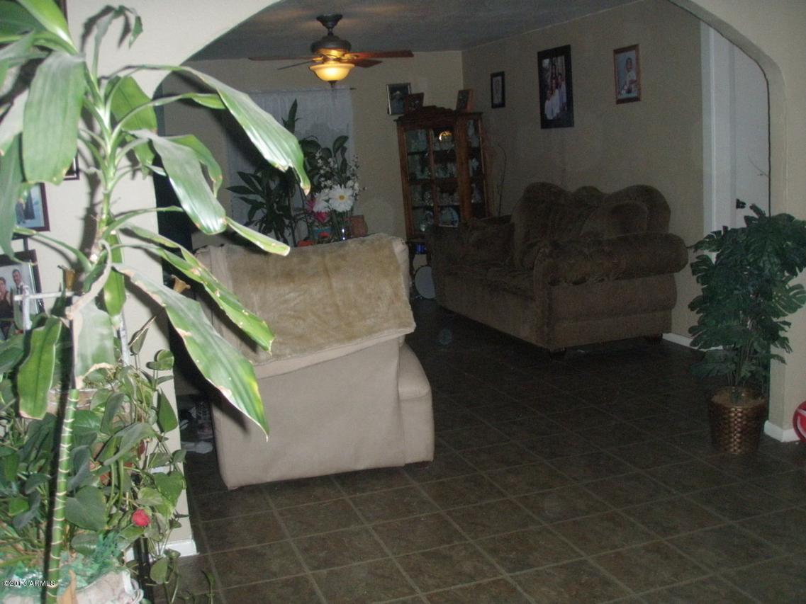4125 E Captain Dreyfus Ave., Phoenix, AZ 85032