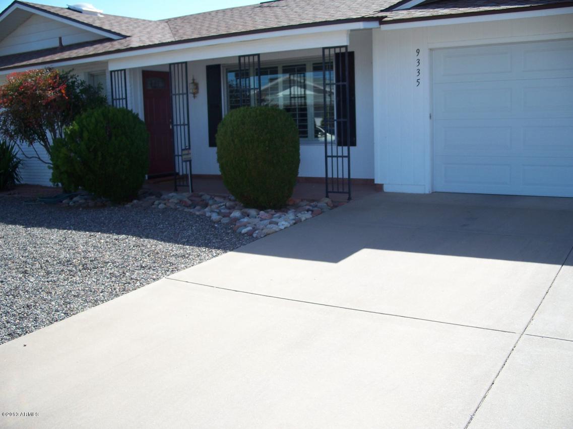9335 W Spanish Moss Ln., Sun City, AZ 85373