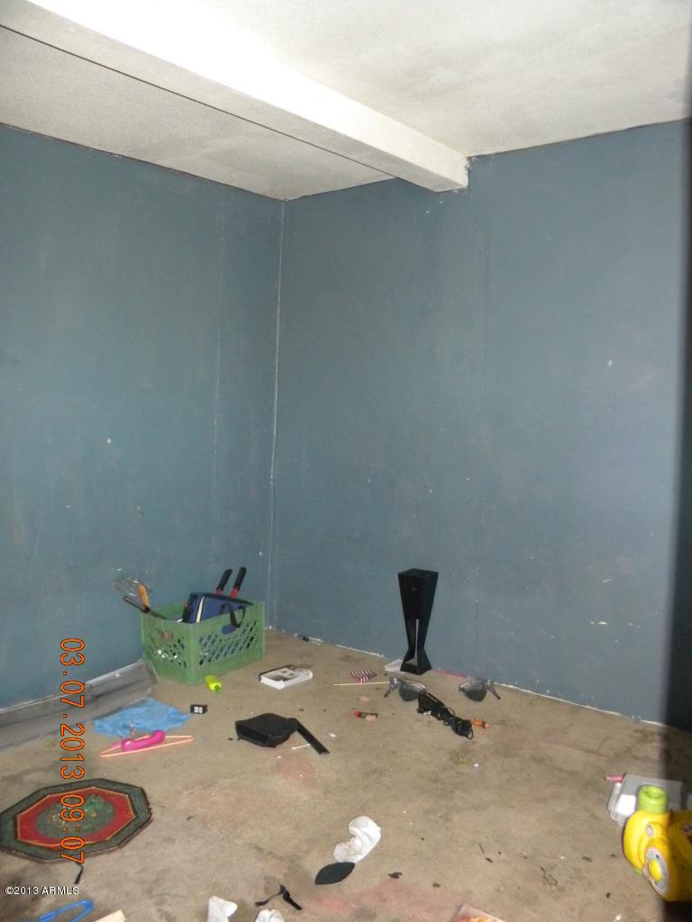 4829 S 4th St., Phoenix, AZ 85040