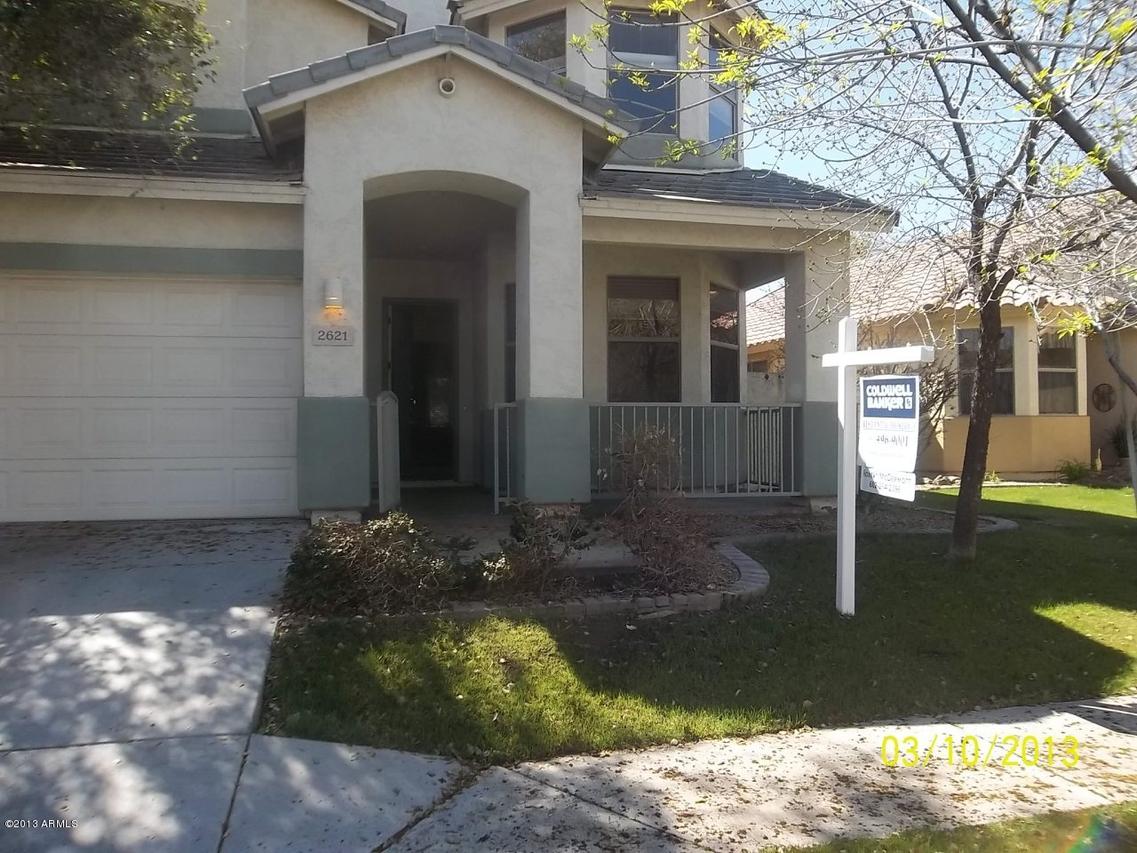 2621 E Carson Rd., Phoenix, AZ 85042