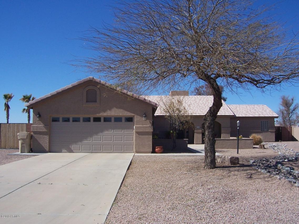 9040 W Wenden Dr., Arizona City, AZ 85123