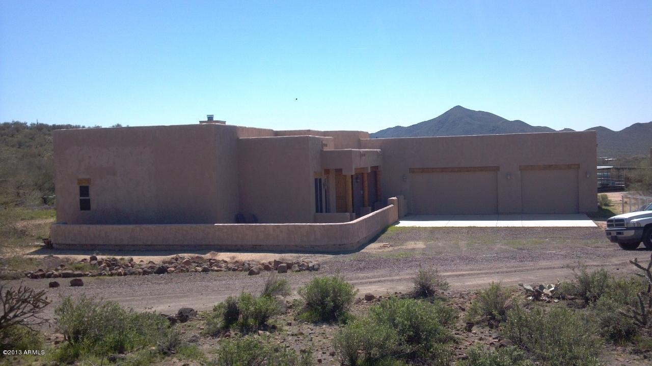 48027 N 7th Ave., New River, AZ 85087