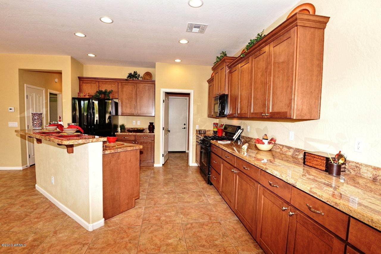 5032 W Buckskin Dr., Eloy, AZ 85131