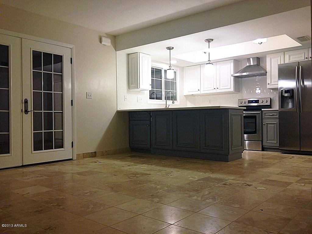 2877 E Fairmont Ave., Phoenix, AZ 85016