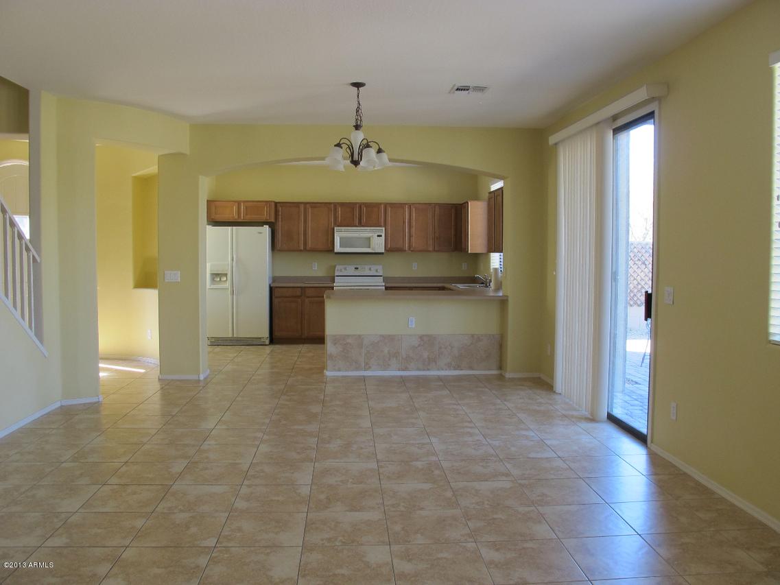 2406 W Jake Haven, Phoenix, AZ 85085