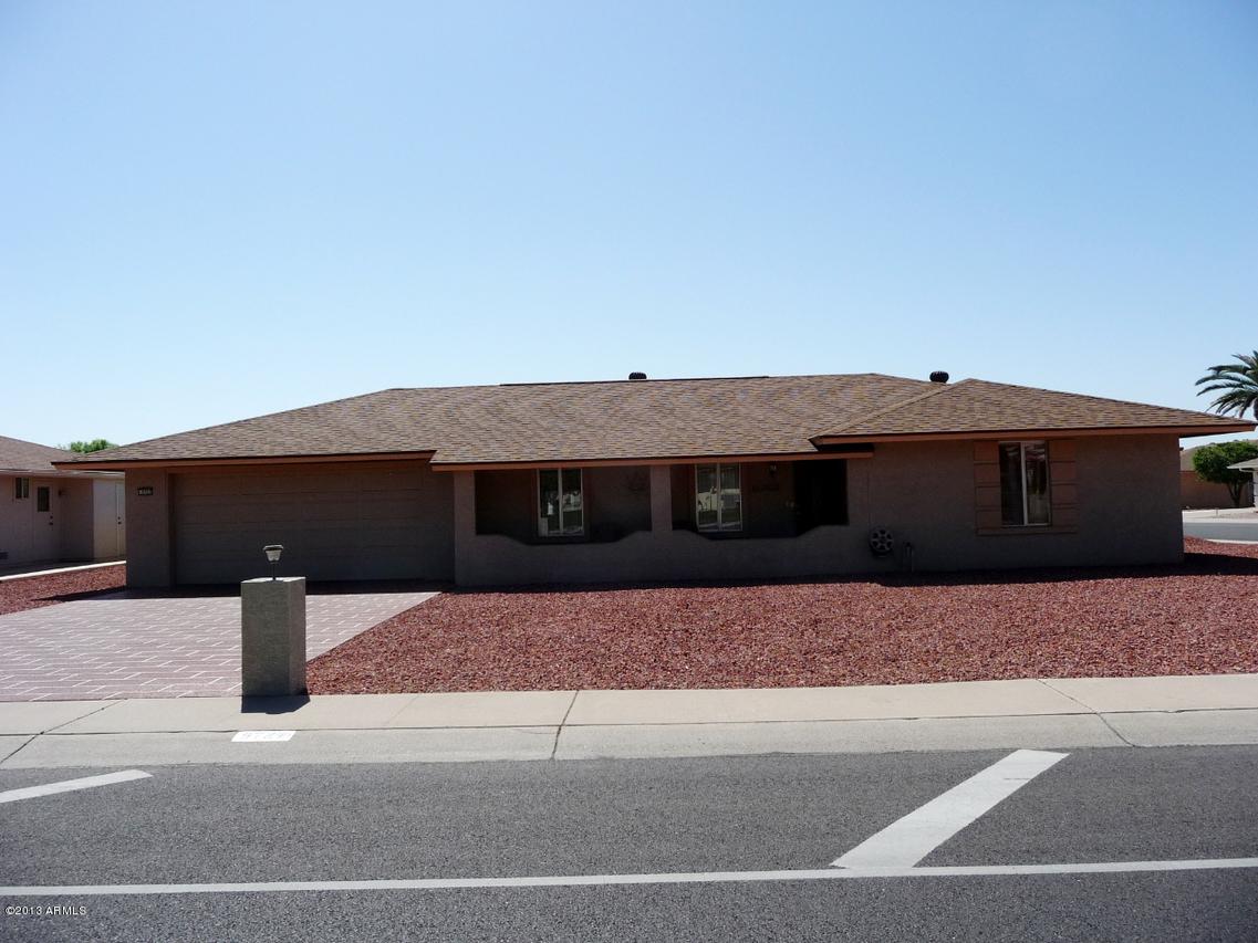 9727 W Greenway Rd., Sun City, AZ 85351