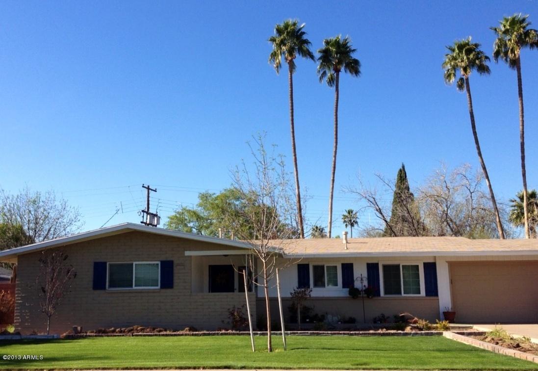 318 E Concorda Dr., Tempe, AZ 85282