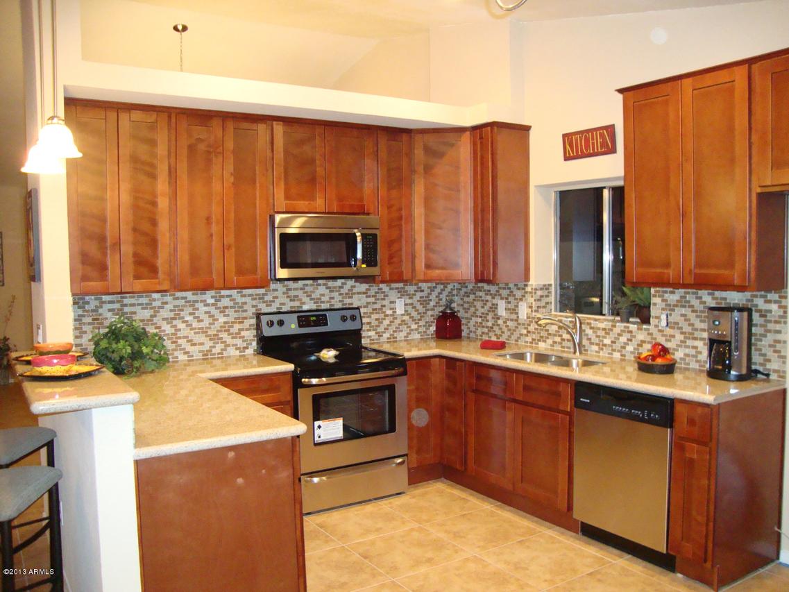 10211 N 60th Dr., Glendale, AZ 85302