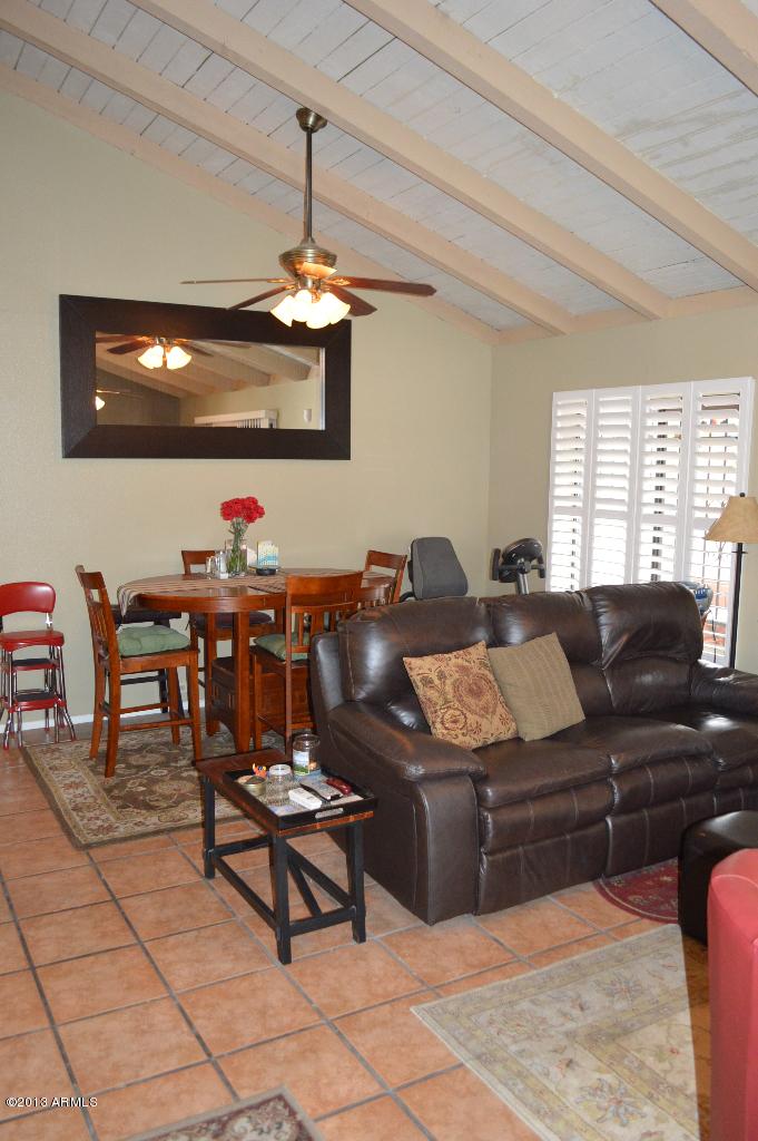 2810 E Glenrosa Ave. #14, Phoenix, AZ 85016