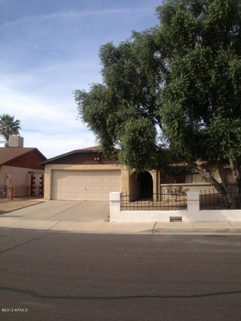 206 E Camino Estrella St., Avondale, AZ 85323