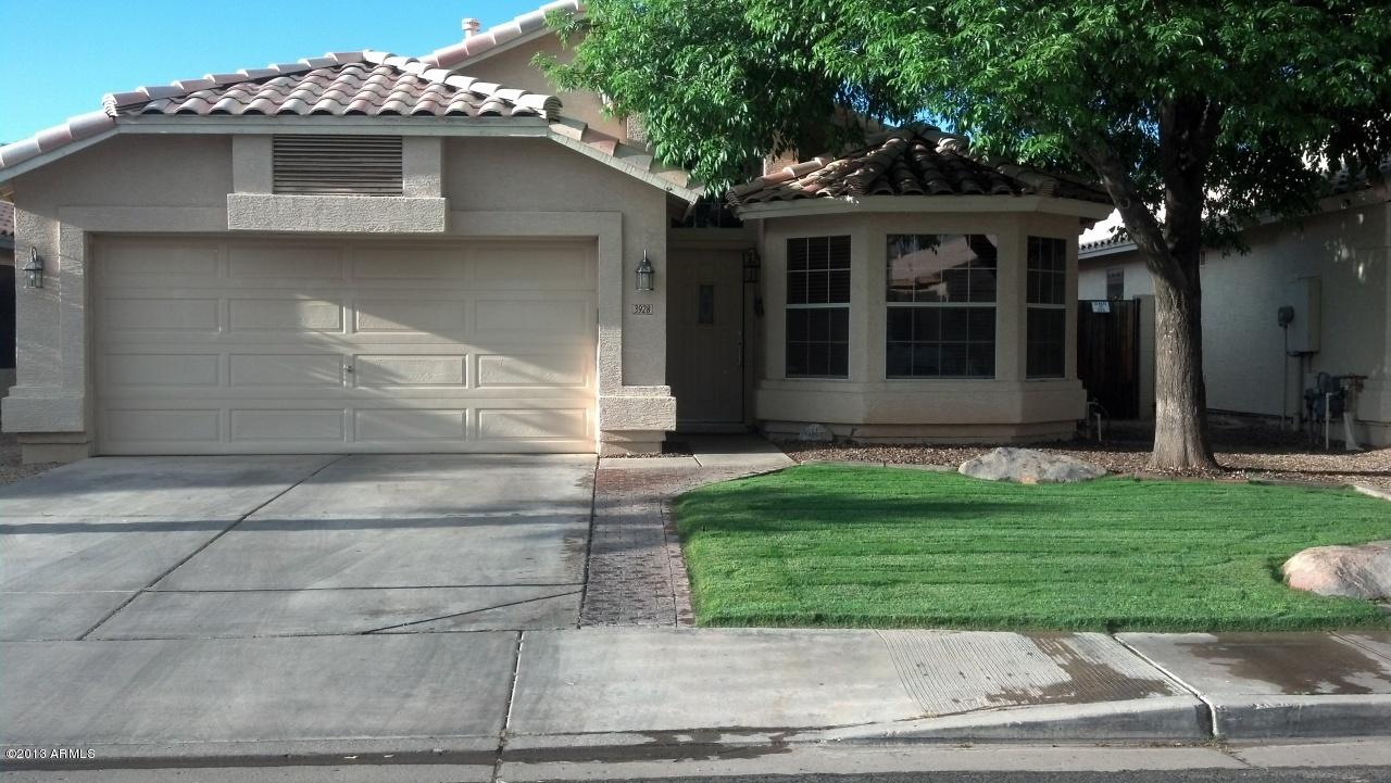 3928 E Douglas Loop, Gilbert, AZ 85234
