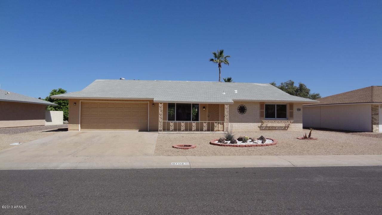 9702 W Terrace Ln., Sun City, AZ 85373