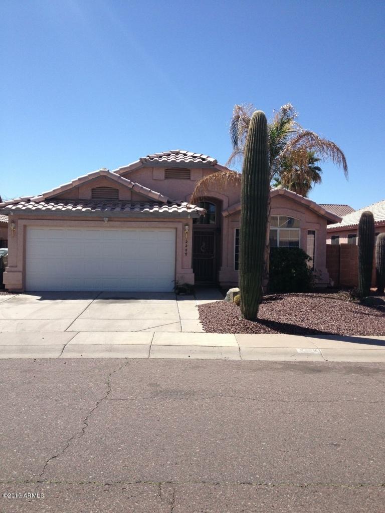 2209 E Morrow Dr., Phoenix, AZ 85024