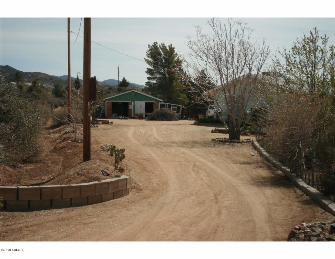 8455 S Bantry Dr., Wilhoit, AZ 86332