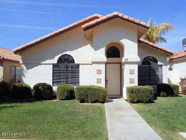 944 E Hearne Way, Gilbert, AZ 85234