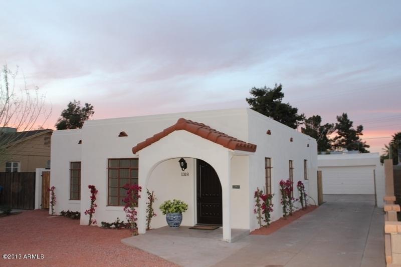 1318 E Hubbell St., Phoenix, AZ 85006