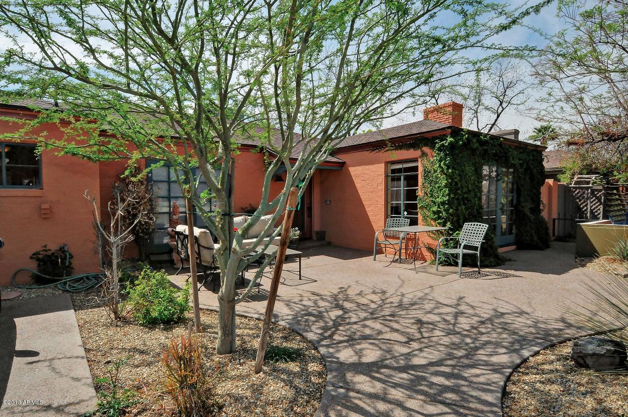 1325 W Holly St., Phoenix, AZ 85007