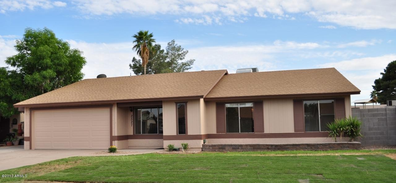 2527 E Impala Ave., Mesa, AZ 85204
