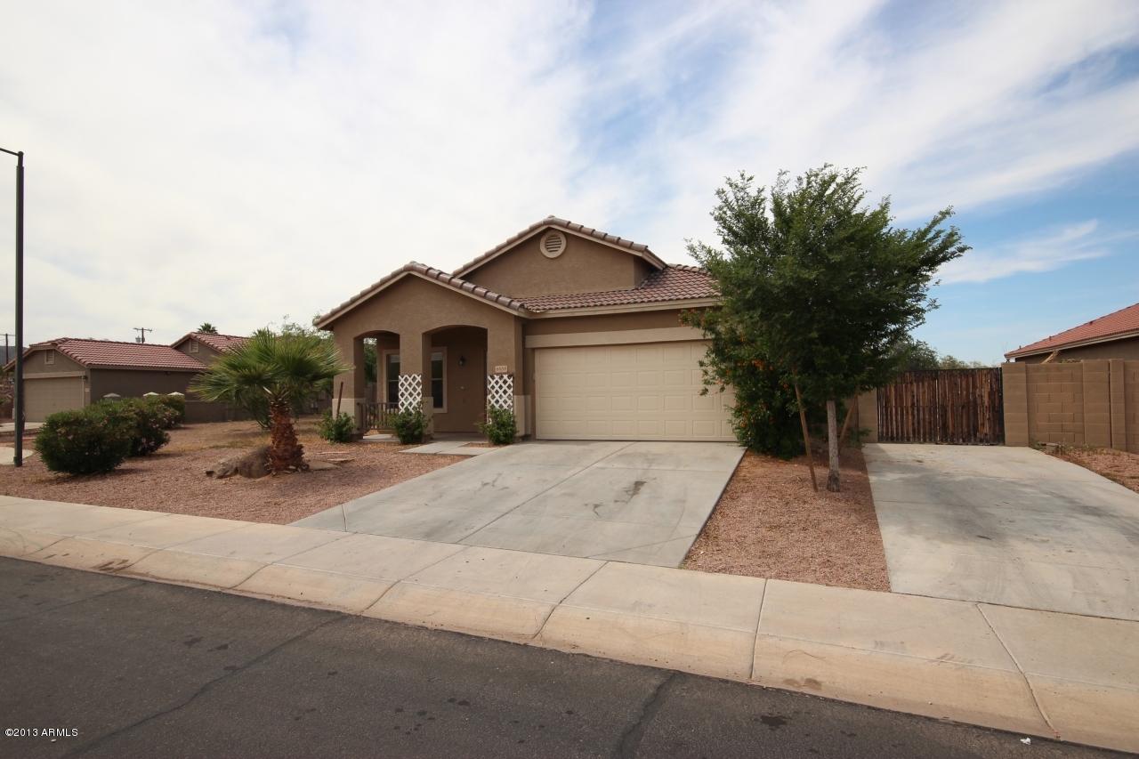 8838 S 9th St., Phoenix, AZ 85042