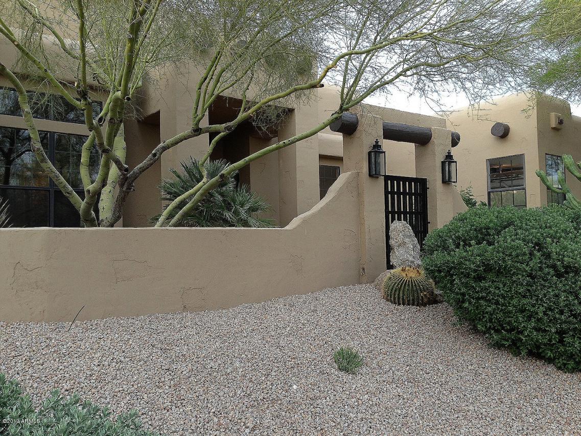 8042 E Whispering Wind Dr., Scottsdale, AZ 85255