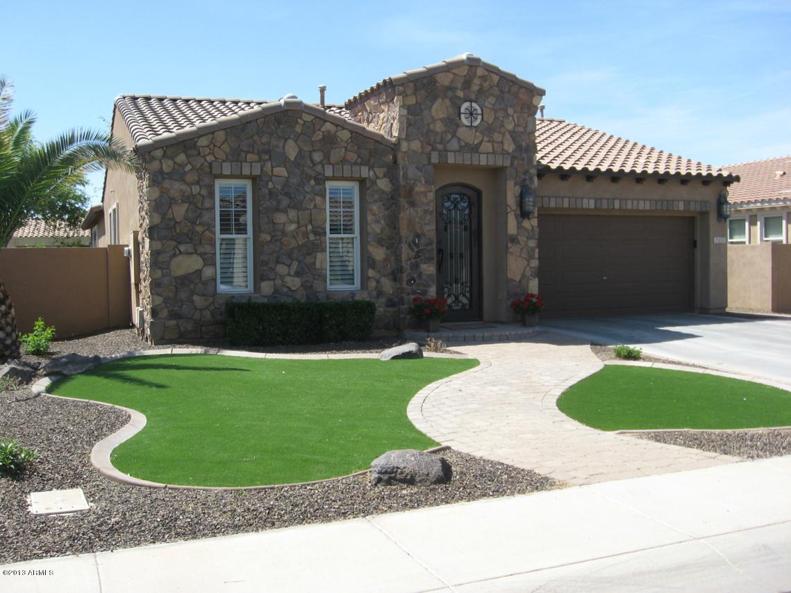 2433 E Dogwood Dr., Chandler, AZ 85286