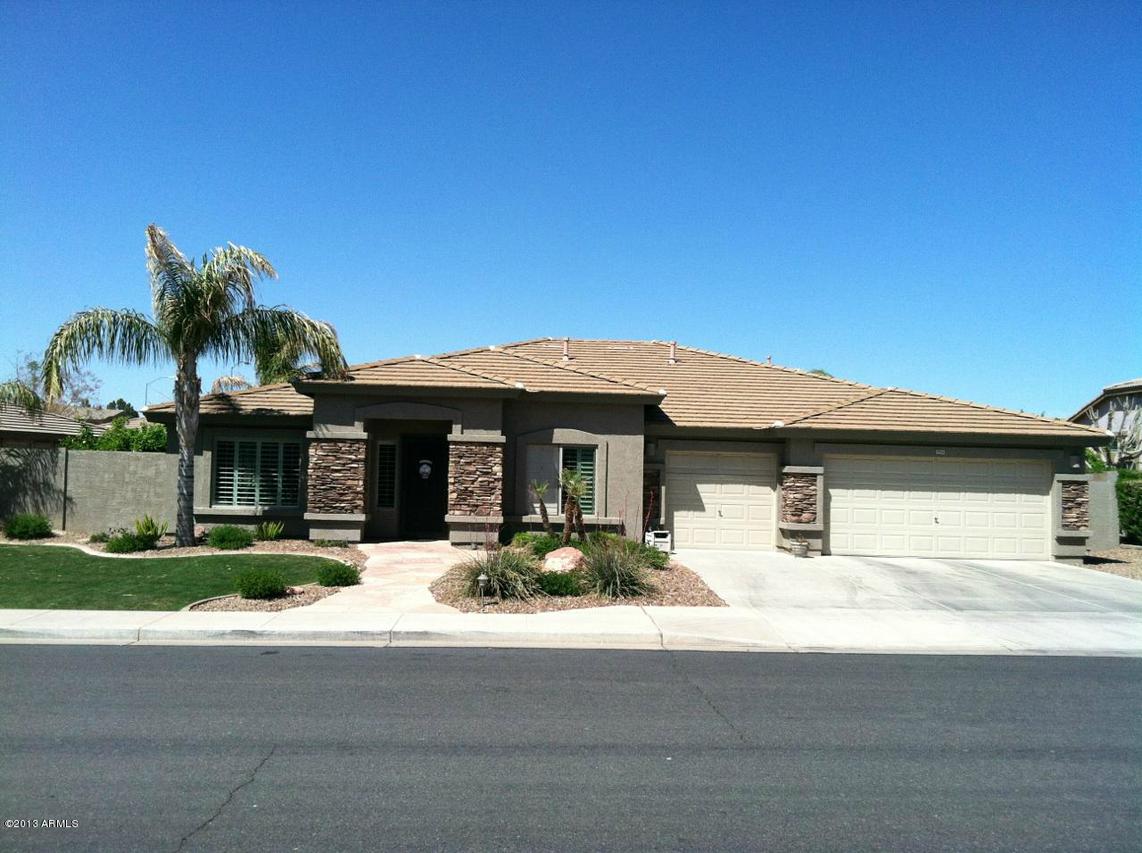 9904 E Monterey Ave., Mesa, AZ 85209