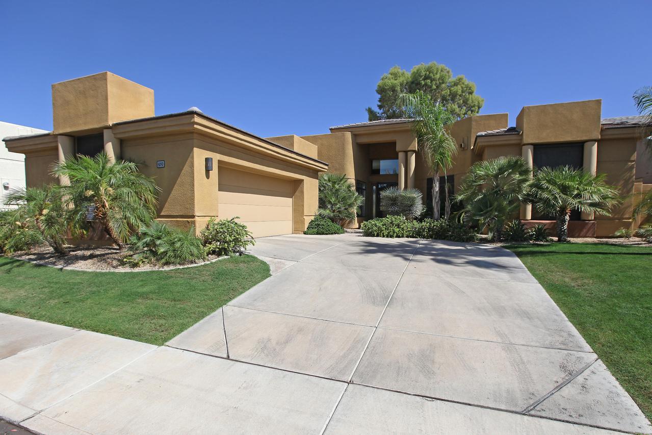 8080 E Kalil Dr., Scottsdale, AZ 85260