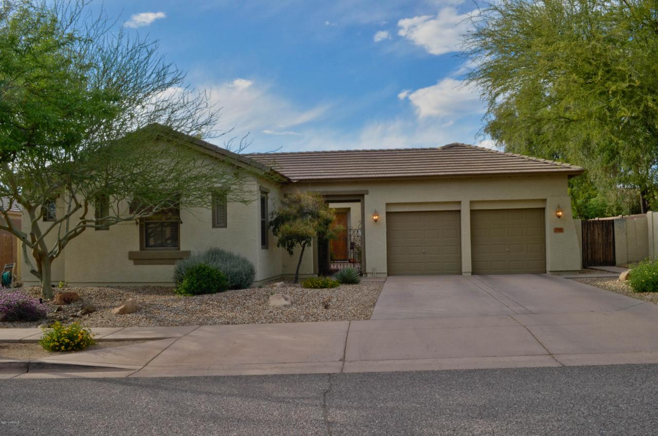 2742 W Darien Way, Phoenix, AZ 85086