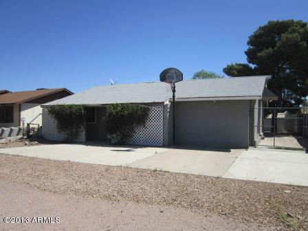 1947 S Plaza Dr., Apache Junction, AZ 85120