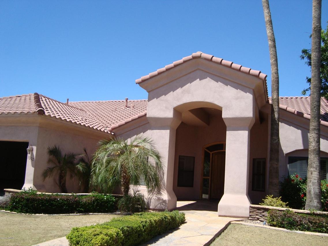 1302 N Mission Cove Ln., Gilbert, AZ 85234
