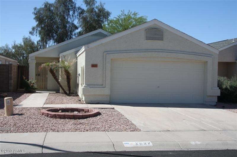 2827 W Campo Bello Dr., Phoenix, AZ 85053