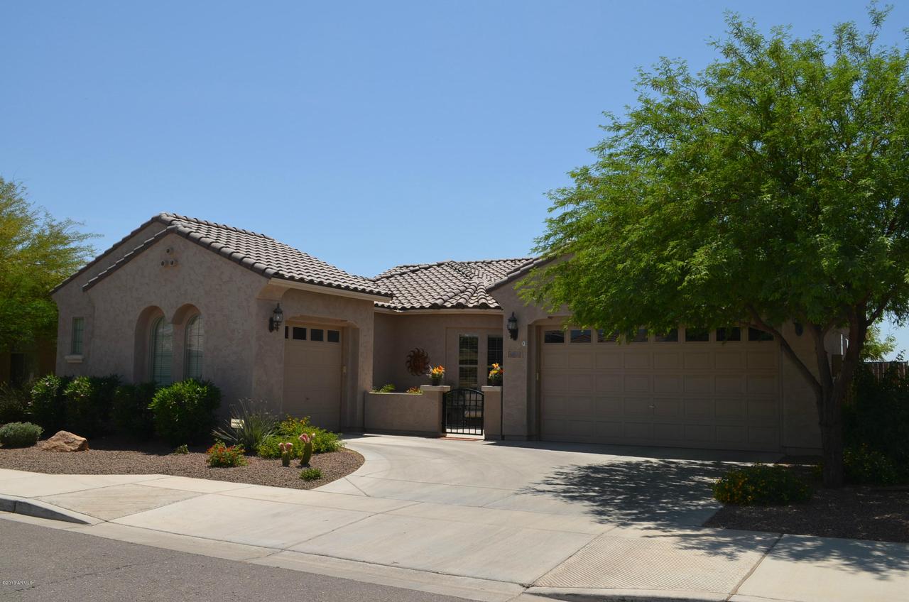 18233 W El Caminito Dr., Waddell, AZ 85355