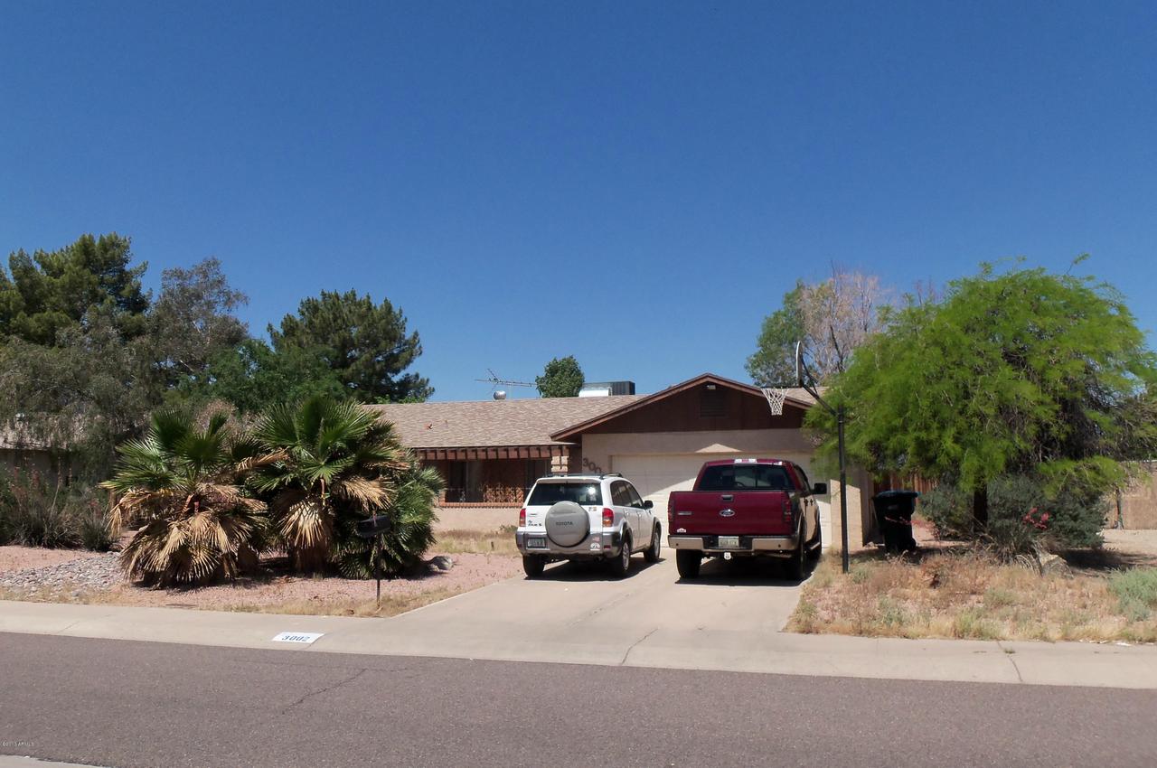 3002 E Vista Dr., Phoenix, AZ 85032