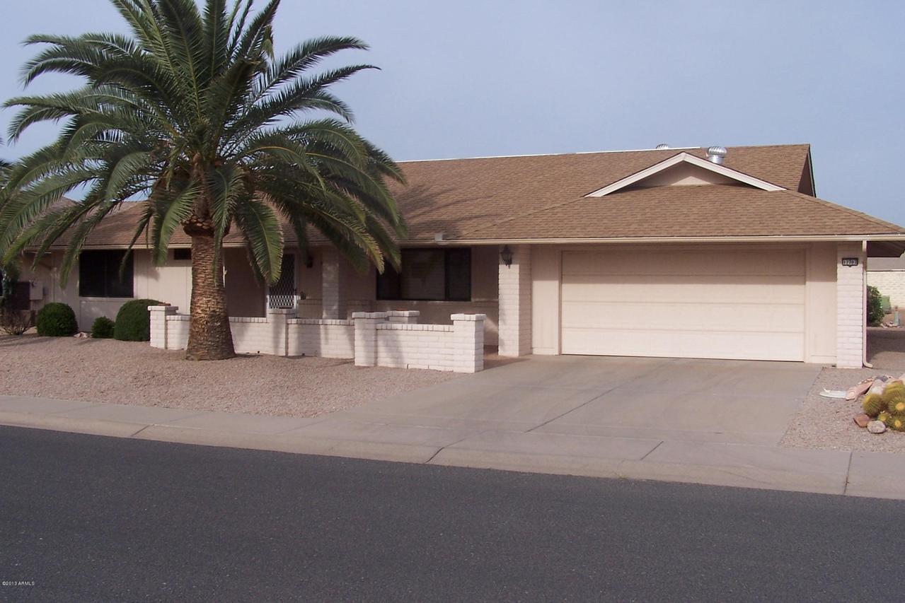 17202 N 125th Ave., Sun City West, AZ 85375