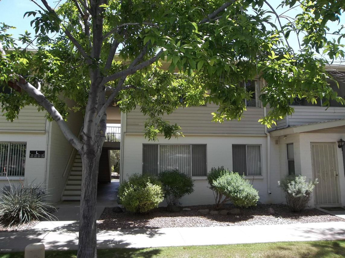 8221 E Garfield St. #L208, Scottsdale, AZ 85257
