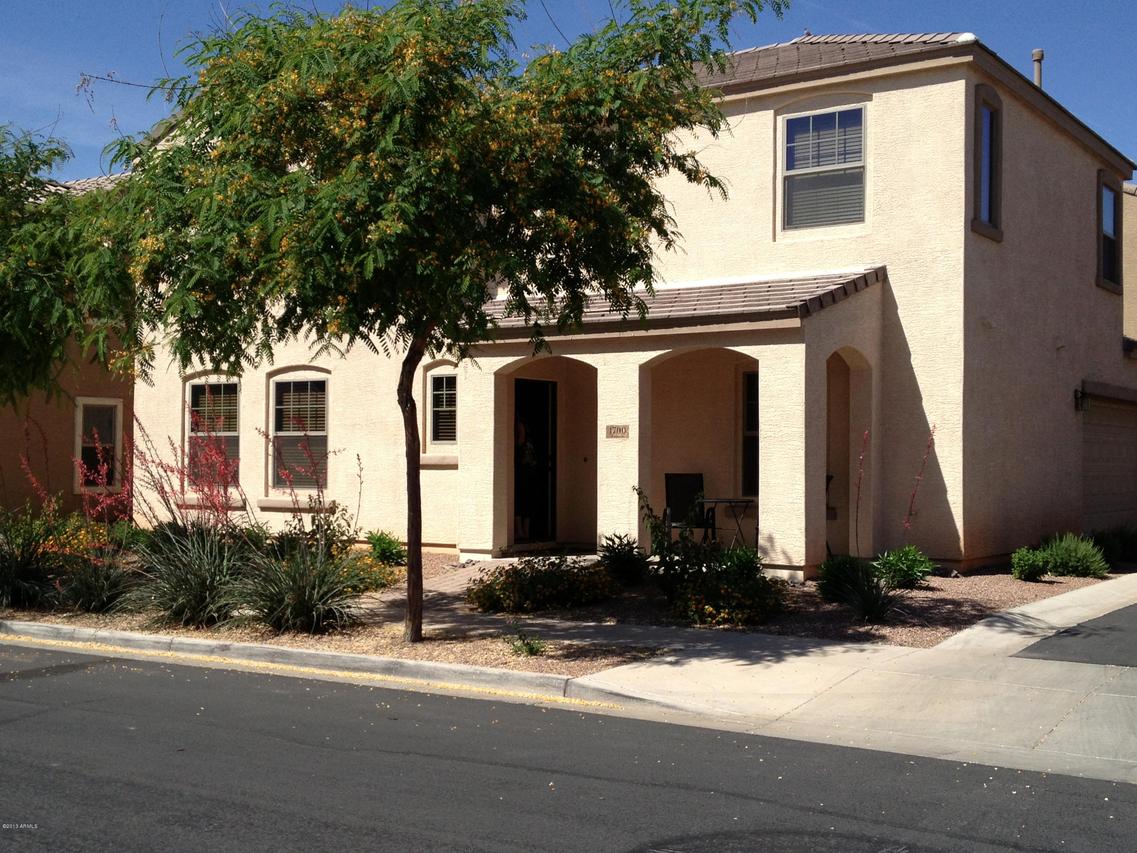 1700 S Martingale Rd., Gilbert, AZ 85295