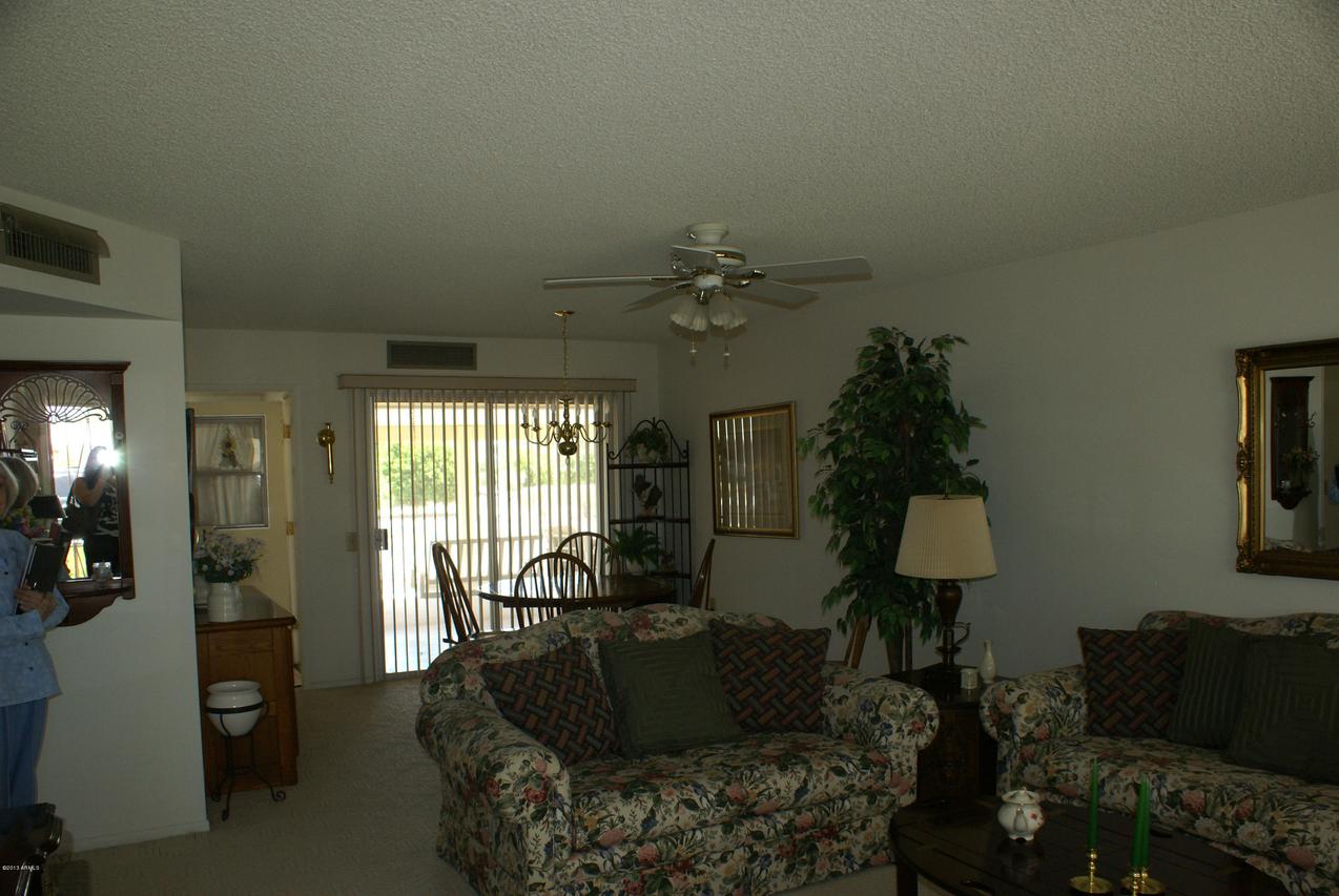 18806 N Kiva Dr., Sun City, AZ 85373