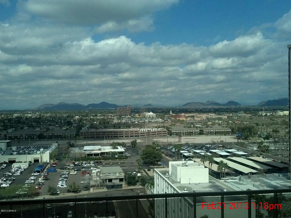 207 W Clarendon Ave. #17EF, Phoenix, AZ 85013