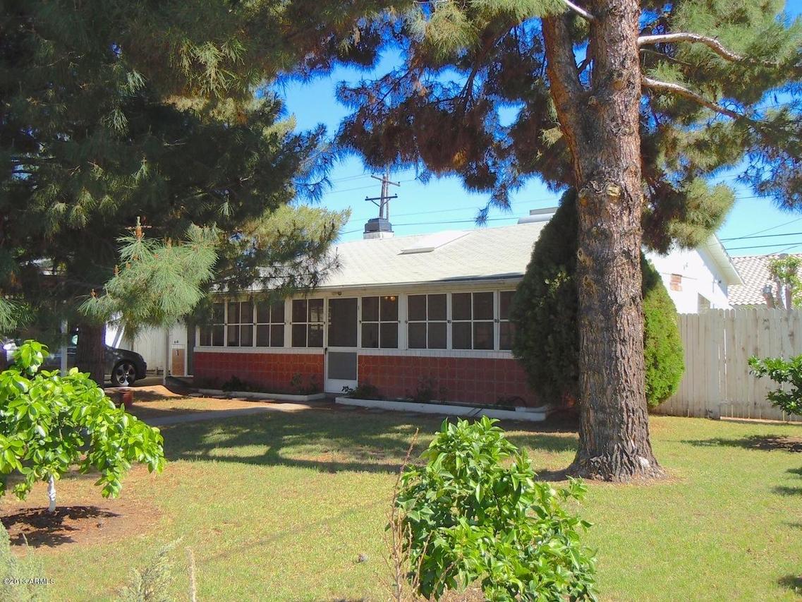 3247 E Roma Ave., Phoenix, AZ 85018