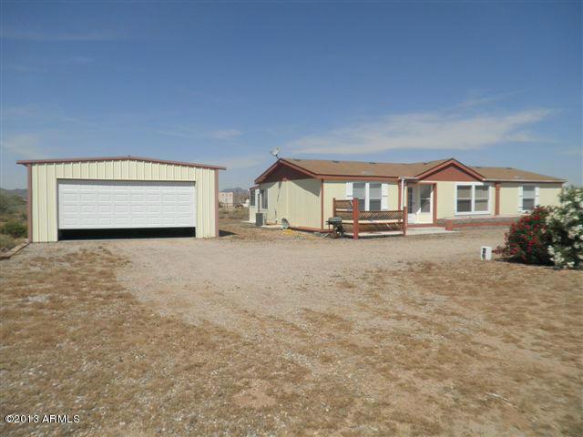 40612 N 251st Ave., Morristown, AZ 85342