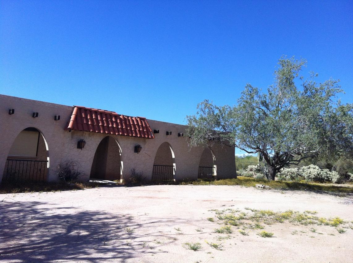 5946 E Peak View Rd., Cave Creek, AZ 85331