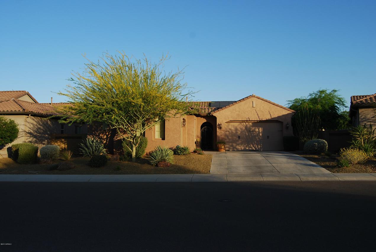 2040 W Chimney Rock Rd., Phoenix, AZ 85085