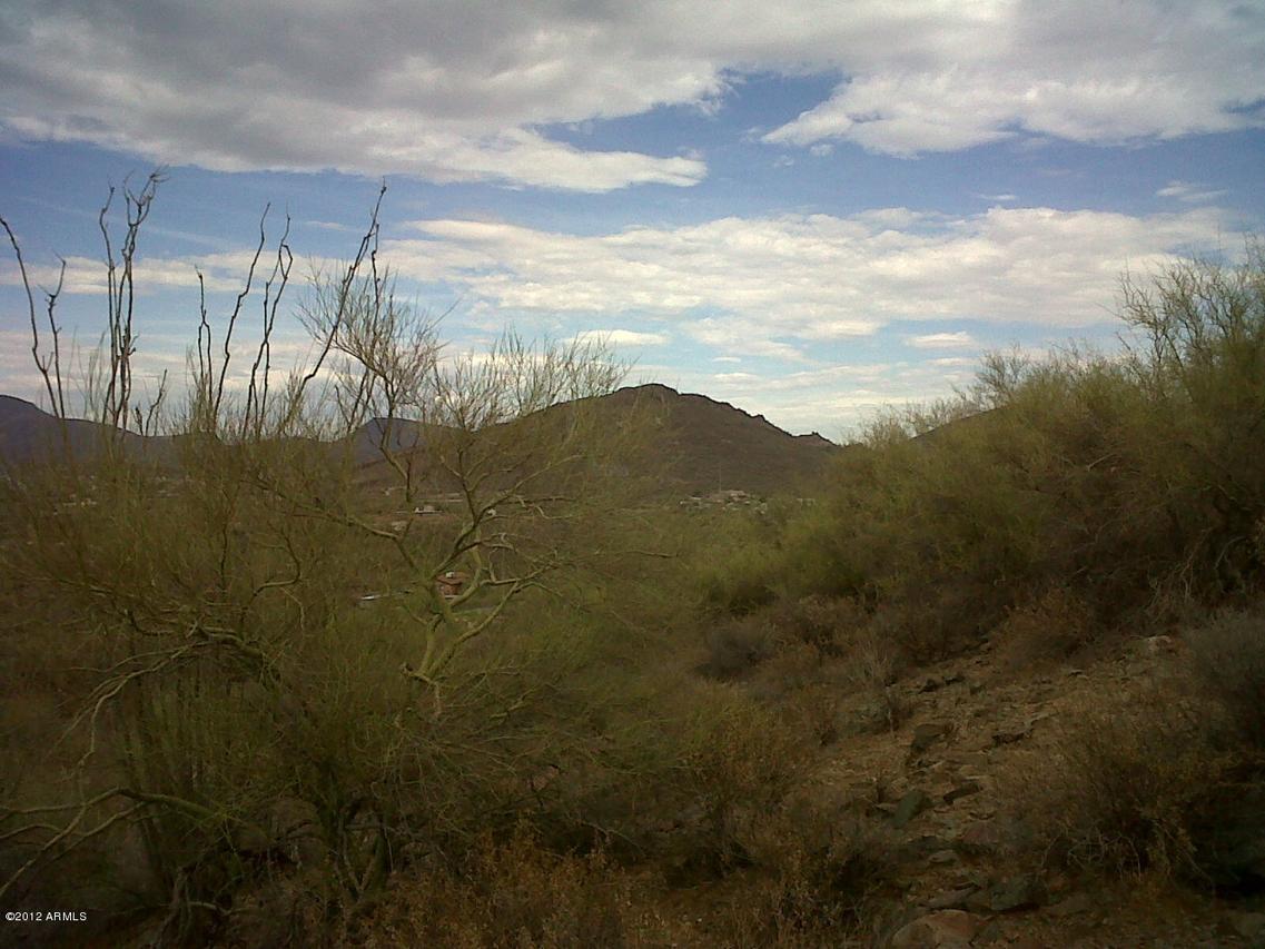 42805 N 8th St., New River, AZ 85087