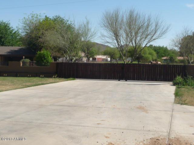 4942 W Redfield Rd., Laveen, AZ 85339