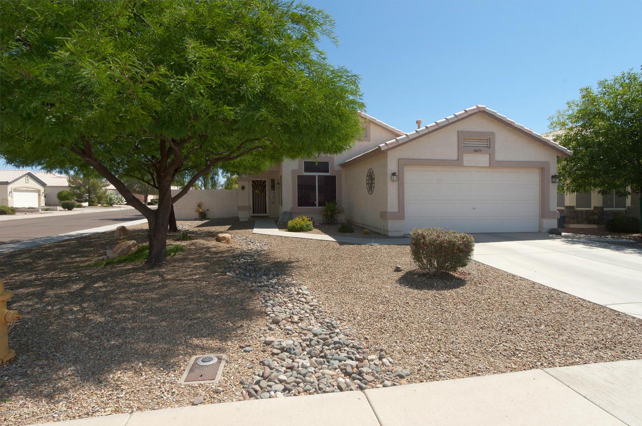 19679 N 110th Dr., Sun City, AZ 85373