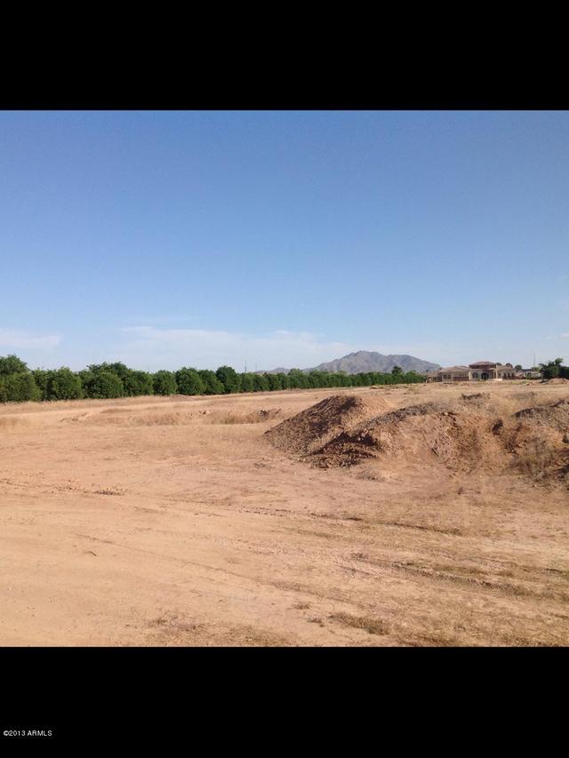 S 161 St., Gilbert, AZ 85296